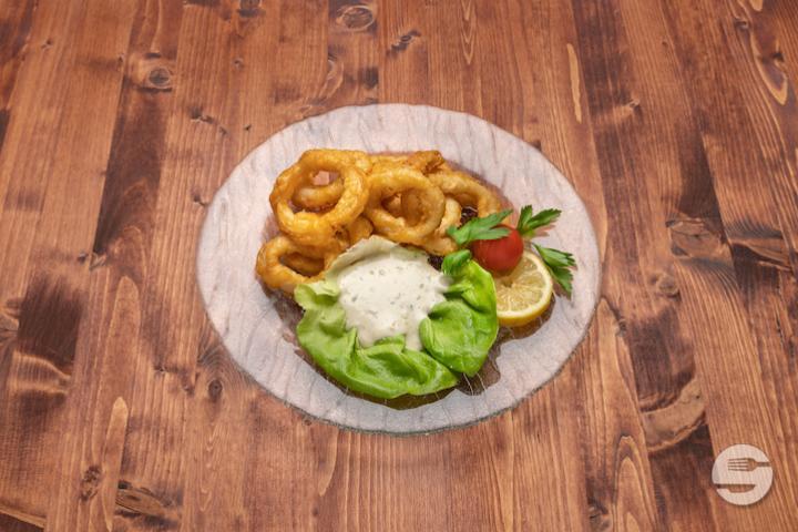 Calamari alla Romana con Salsa Tartara - La Piazza