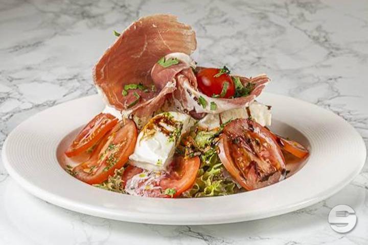 Mixed Salad - La Piazza
