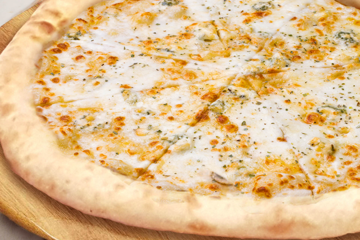Pizza Sei Formaggi - Casa Fenicia