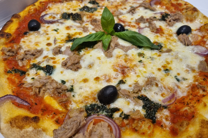 Pizza Albacore - Casa Fenicia