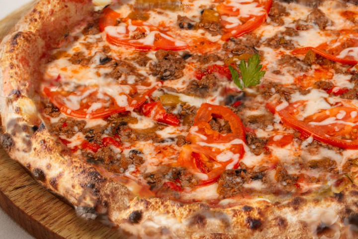 Pizza Bolognaise - Casa Fenicia
