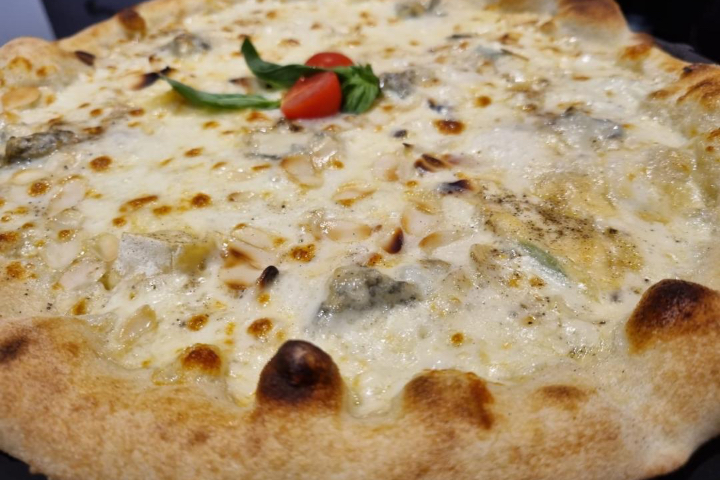 Pizza Mona Liza - Casa Fenicia