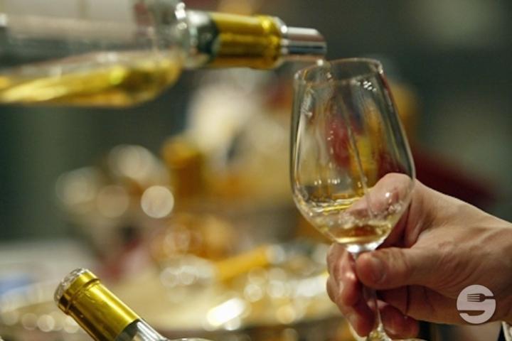 White Wine - Casa Fenicia