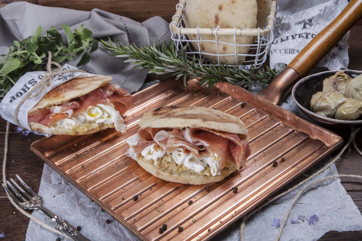 Puccia Crudo - Pizza des Eaux-Vives