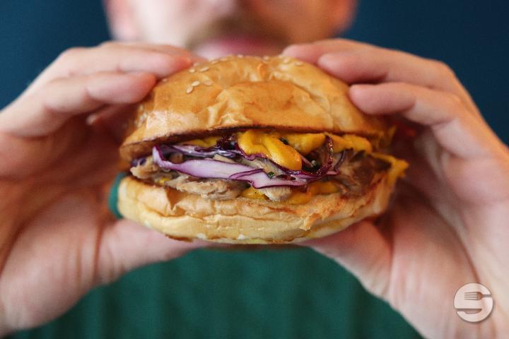 Golden Red Pig - Hunch