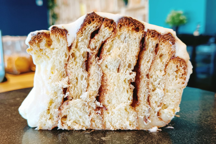 Cinnamon roll - Hunch