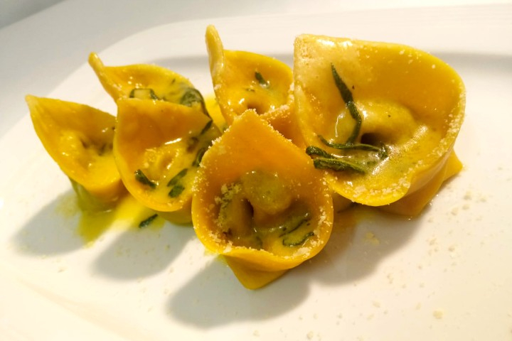 Tortelloni with Ricotta and Spinach - Ristorante Corona