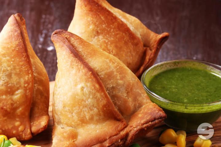 Veg Samosa - Golden India