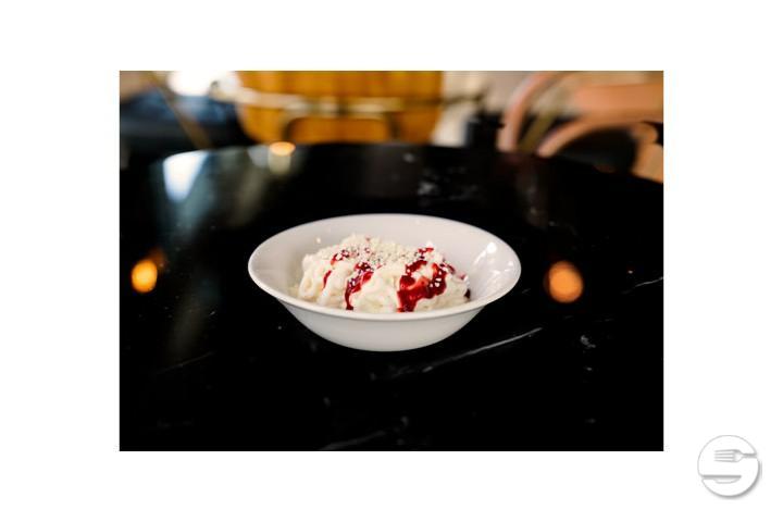 Spaghetti Eis - L'Osteria Luzern