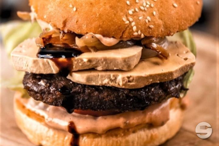 The French Gourmet Burger - Burgerland
