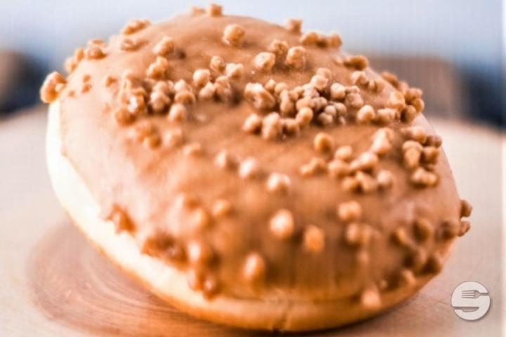 Homemade Salted Butter Caramel and Cornflake Muffin - Burgerland