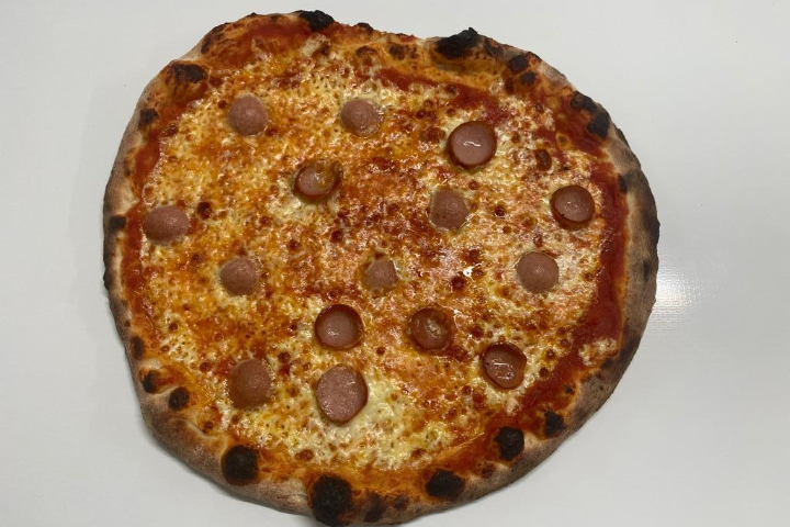 Würstel - Maxi Special - Pizza Margherita
