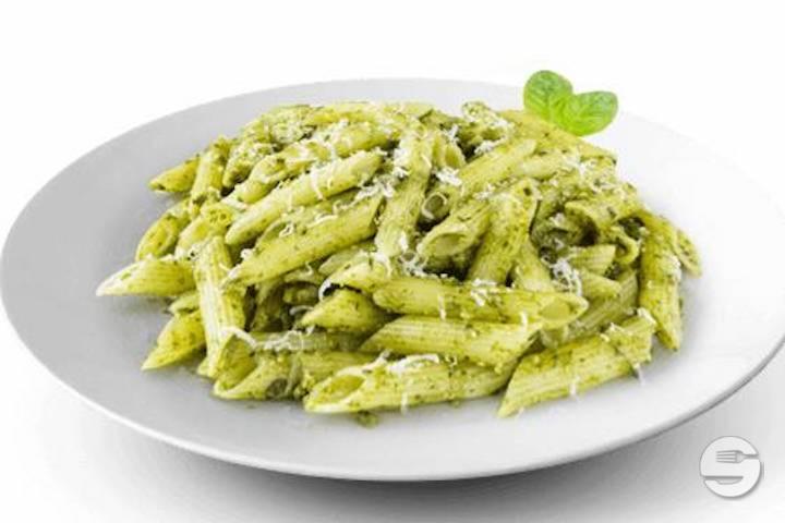 Penne au Pesto - Pizzeria des Alpes