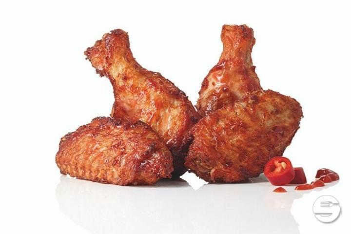 Wings - Kap's Saloon Night