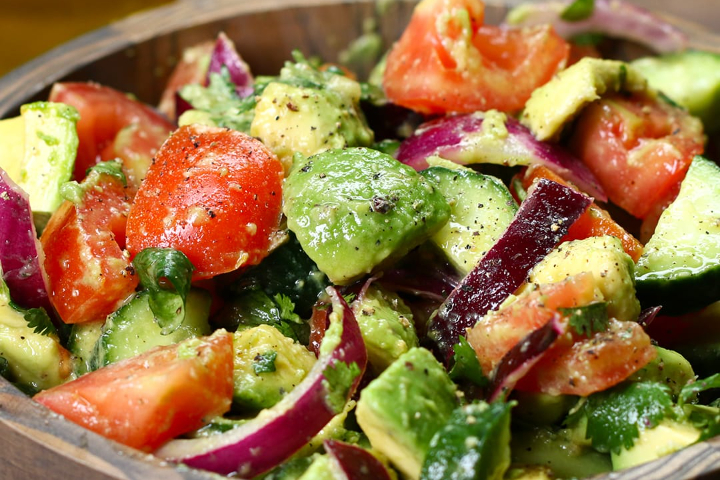 Avocado Salad - Loki Food Winterthur