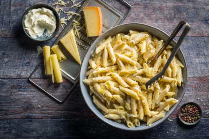 Pasta Quattro Formaggi - Loki Food Winterthur