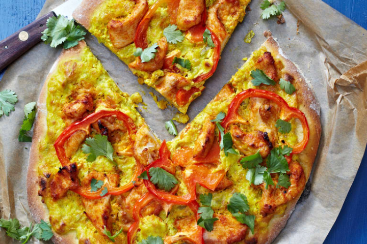 Pizza Basic Curry - Loki Food Winterthur