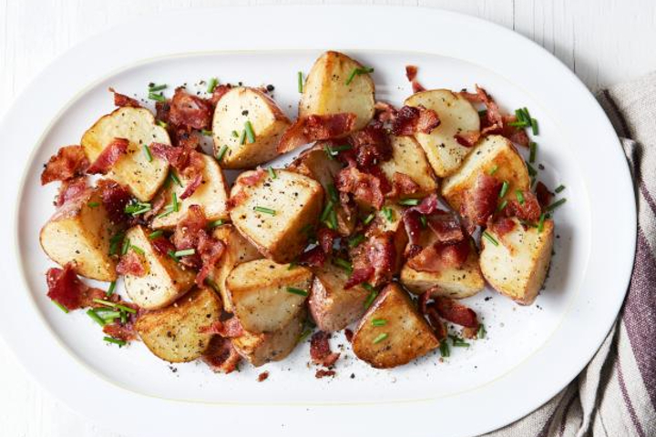 Fried Potatoes with Bacon - Loki Food Winterthur