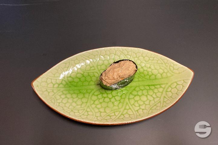 29. Gunkan Cooked Tuna - Yummy Sushi