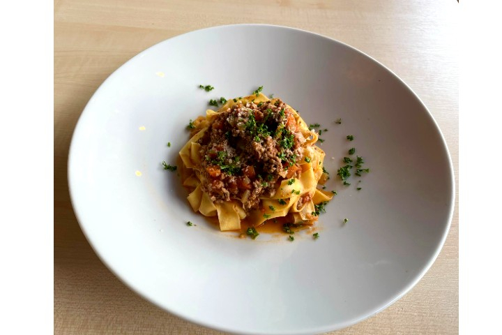 Tagliatelle al Ragù Manzo - L'Atelier - Cucina Mediterranea e Asiatica