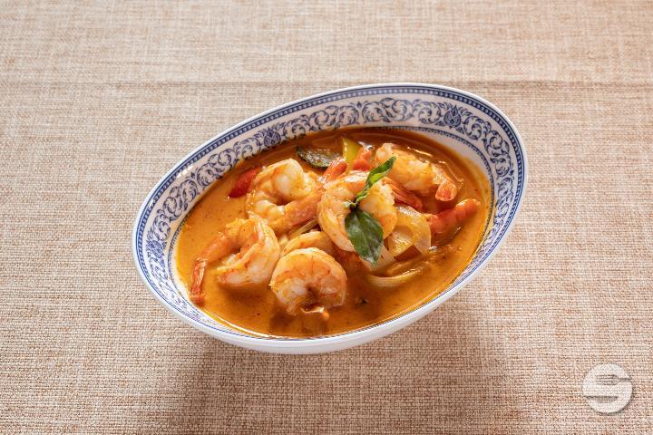 273. Crevettes Sautées au Curry Rouge Façon Thaï - Yong He Café du Rondeau