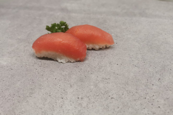 Nigiri Maguro - Ronin Sushi & Japanese Cuisine