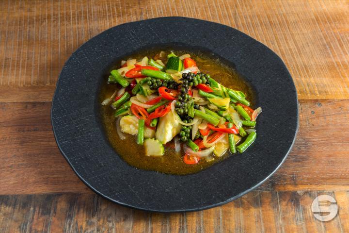 Phad Paet Prig Thai Ohn - Siam Garden