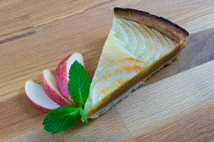 Tarte aux Pommes - Planet Bowl