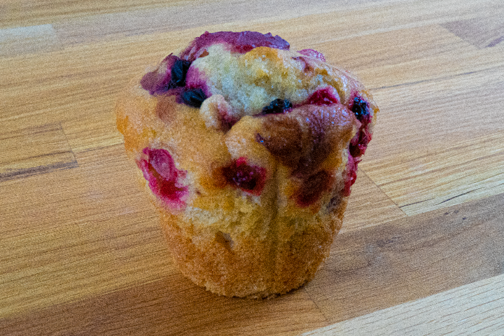 Muffin aux Fruits Rouges - Planet Bowl