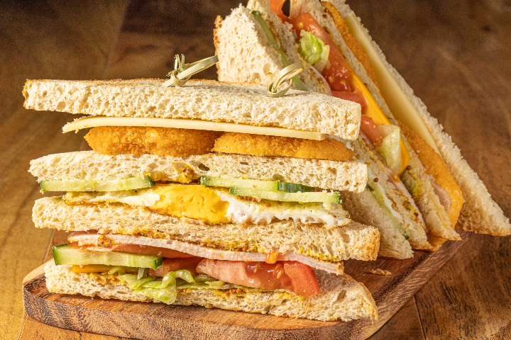 Vegan Mega Club - Veganeatly