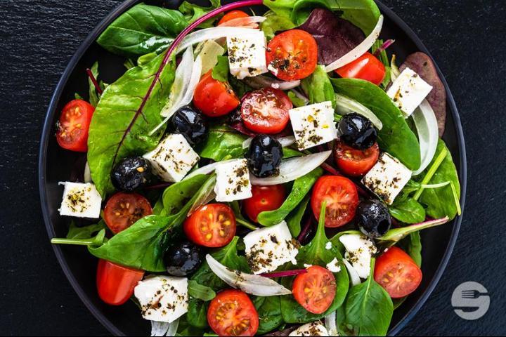 Greek Salad - Couscous & Co