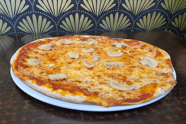 Pizza Champignons - MiniMax Tacos