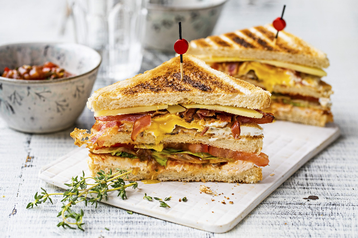 Salami Sandwich - Seela Supermarkt