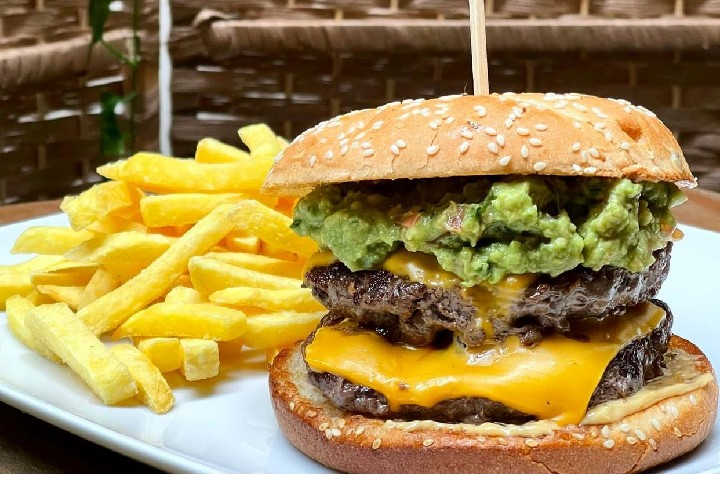 El Paso Burger Menu - The Circus