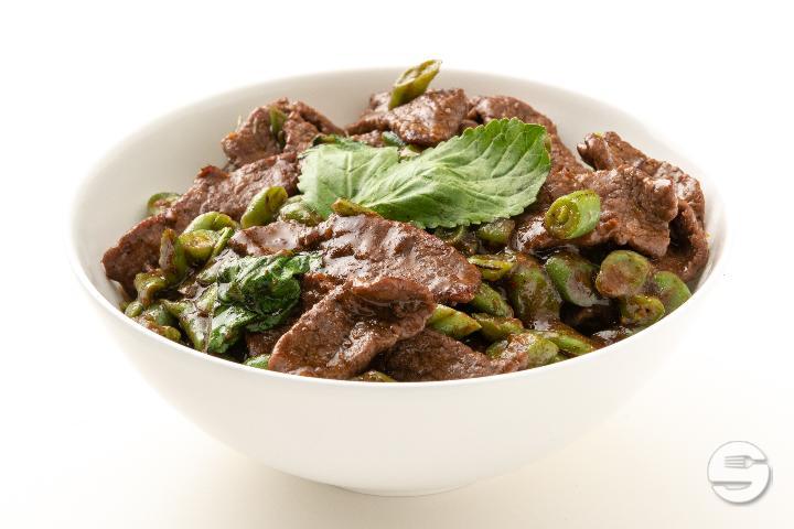 247. Minced Beef with Thai Basilic - Saveurs d'Ailleurs
