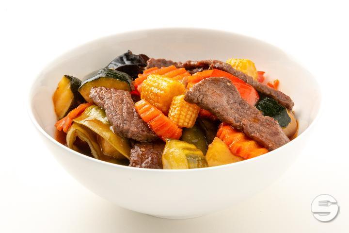 219. Sweet & Sour Beef - Saveurs d'Ailleurs
