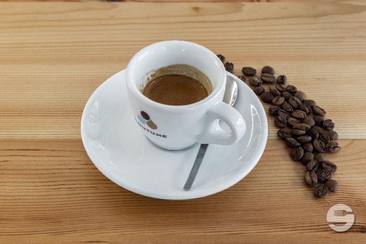 Dark Coffee - Madame