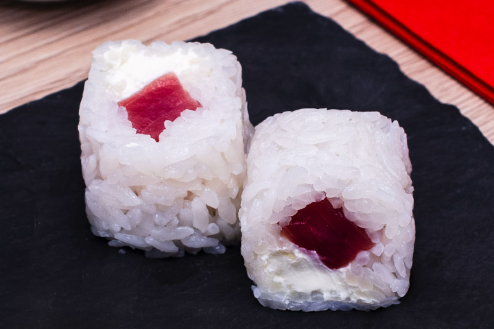 White Maki Thon Cheese - MoshiMoshi