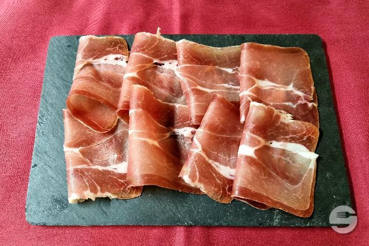 Raw Ham from Graubünden - Cave Valaisanne