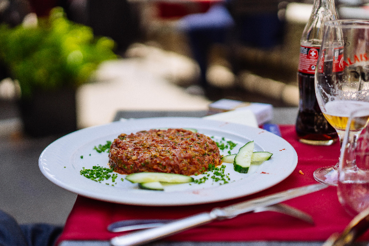 Valaisanne Beef Tartare - Cave Valaisanne