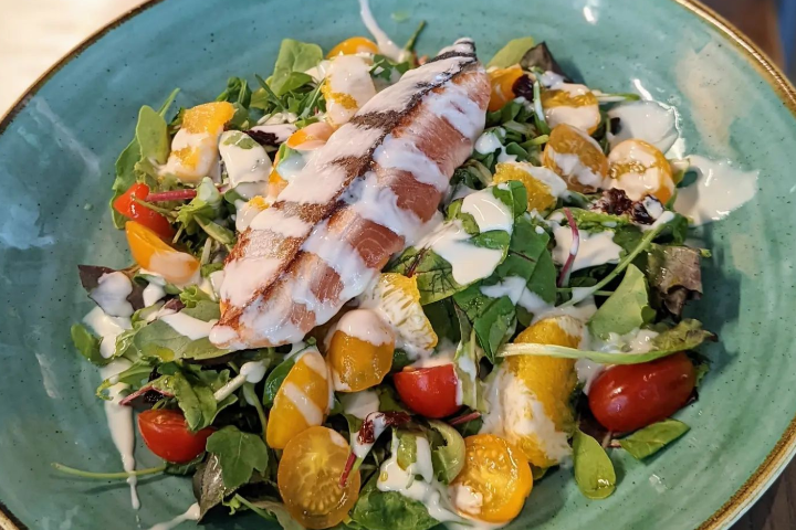 Insalata di Salmone - Calia