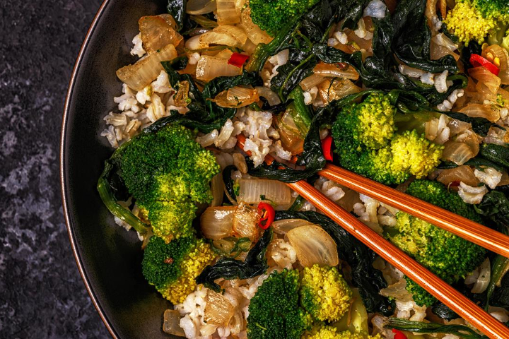 Stir-Fried Vegetables - Téa Thaï Food