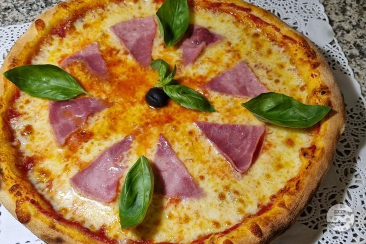 Ham - Pizzeria Napoletana
