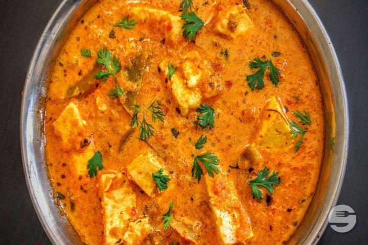 Aloo Mattar - Desi Kitchen