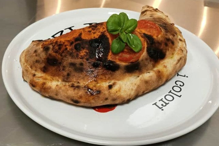 Calzone - C'era una Volta Pizzeria