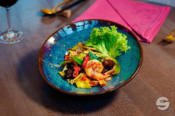 Szechuan Xia - LY'S Asia