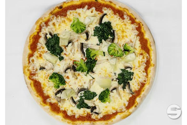 Homemade Pizza Vegetariana - Kitchella