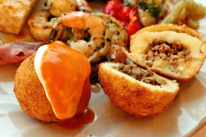 Bombas de Barcelona - Pata Negra