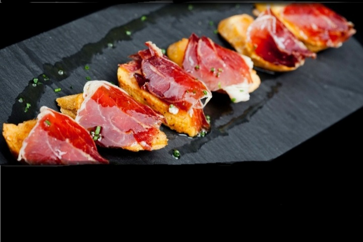 Top Tapas Jamon Pata Negra - Pata Negra
