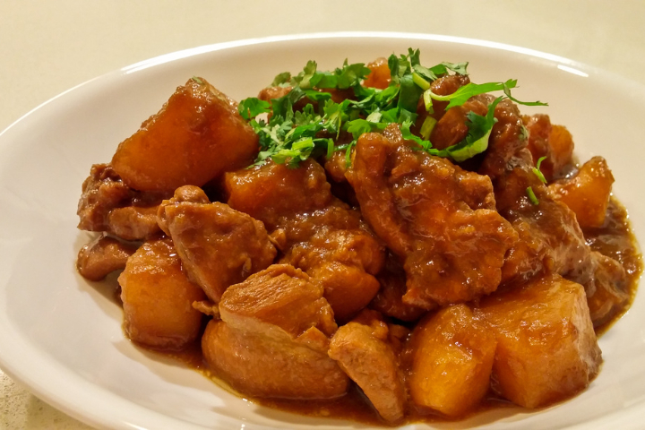 Nyonya Ayam - Far East